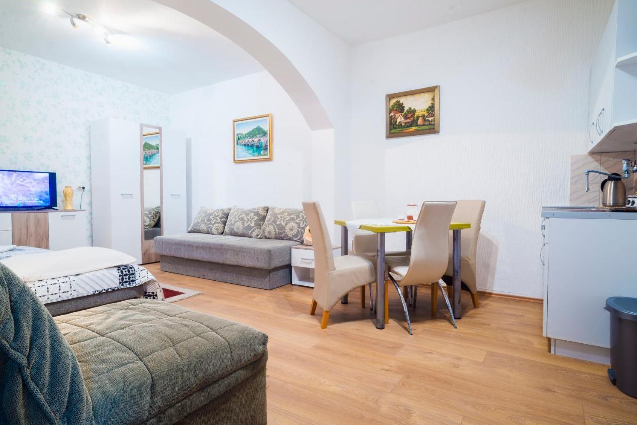 Apartmani Slavica Jagodina Bagian luar foto