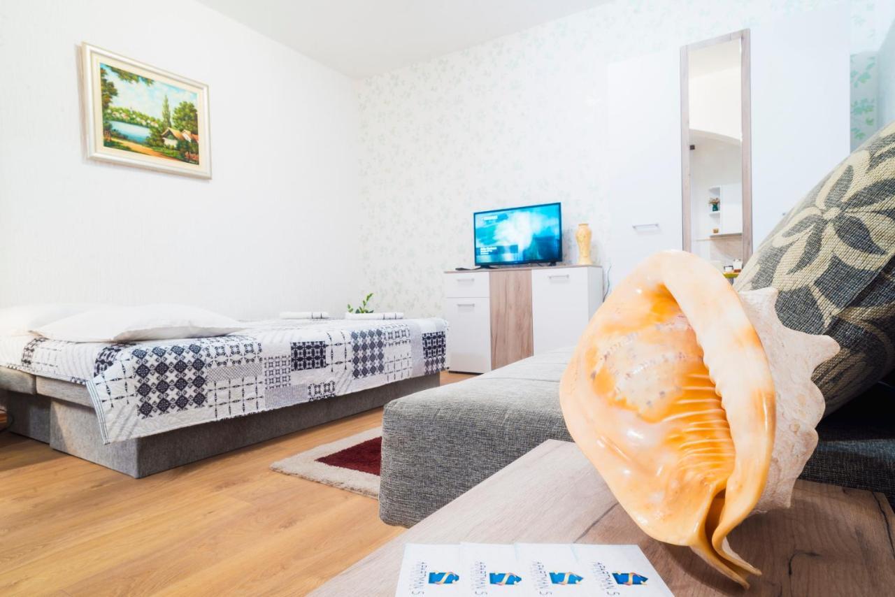Apartmani Slavica Jagodina Bagian luar foto