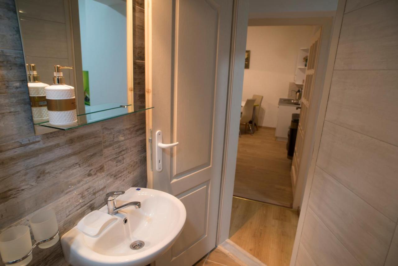 Apartmani Slavica Jagodina Bagian luar foto